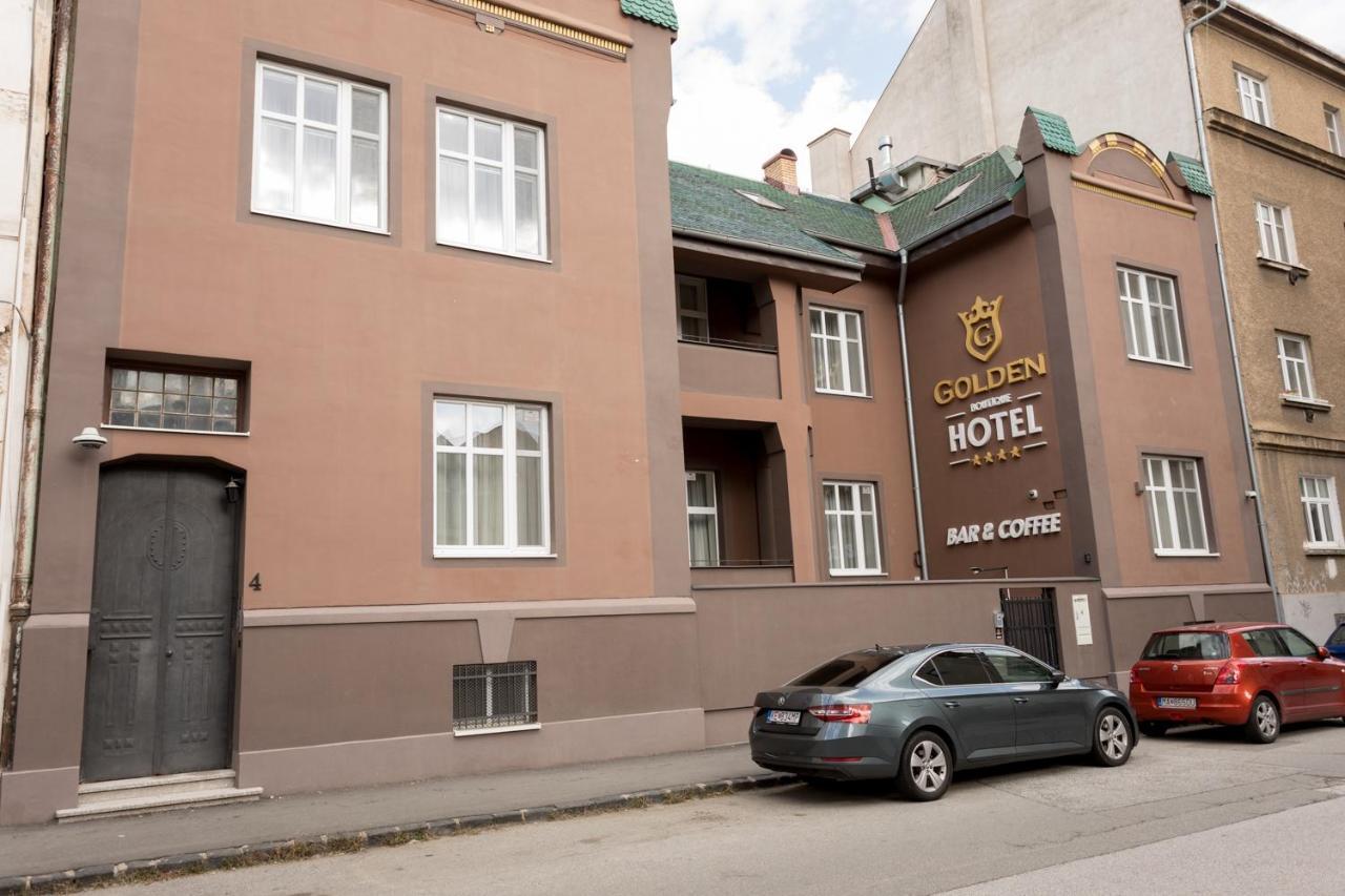 Apart Hotel Golden Apartments 科希策 外观 照片